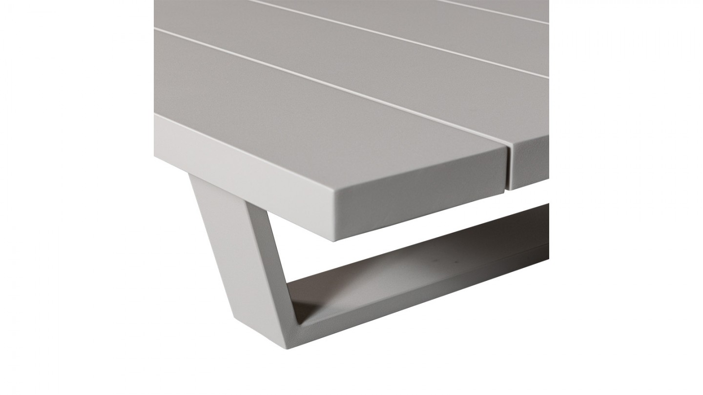 Table basse de jardin en aluminium couleur sable - Bear