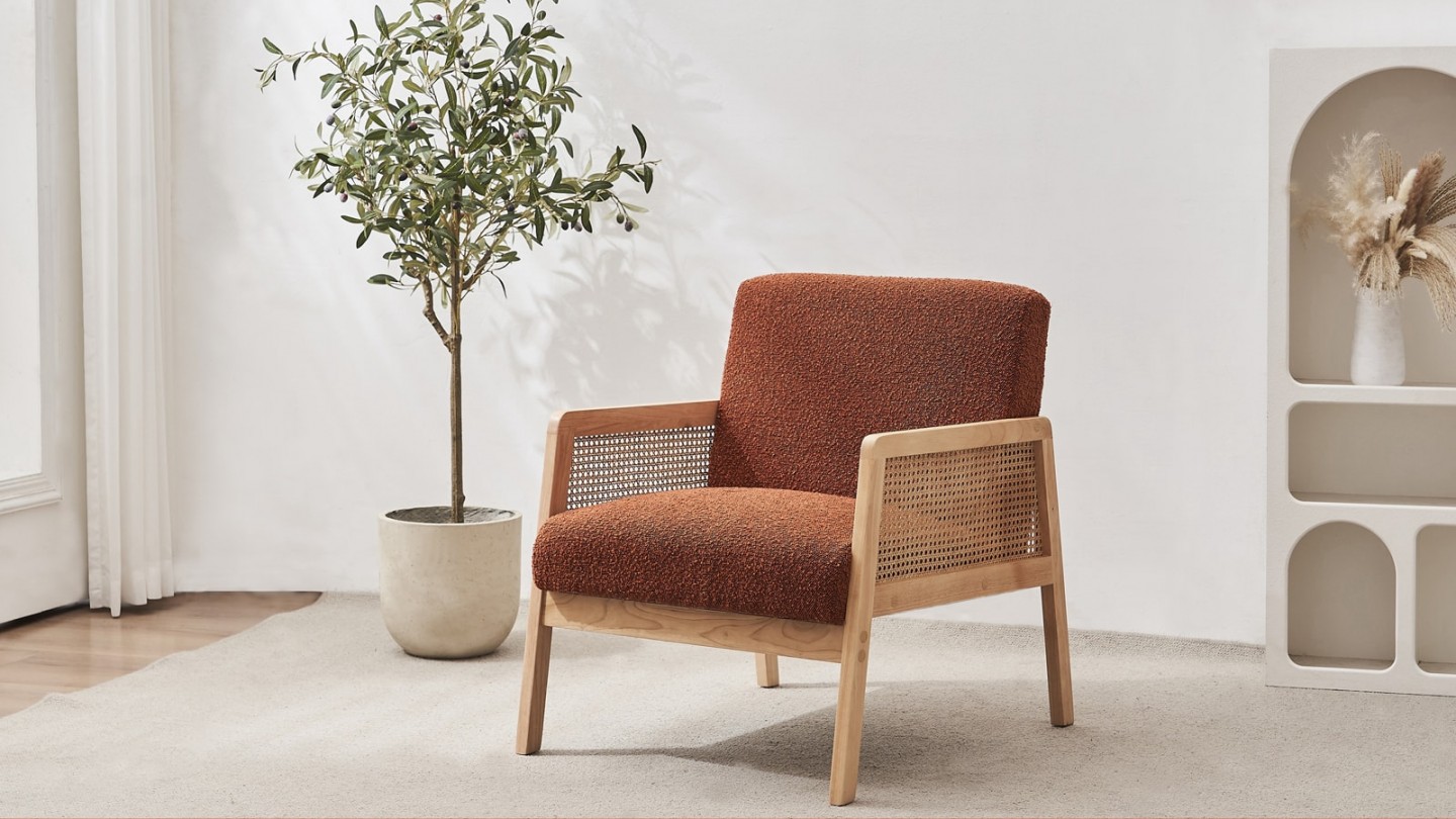 Fauteuil en cannage et tissu bouclé rouille - Mani