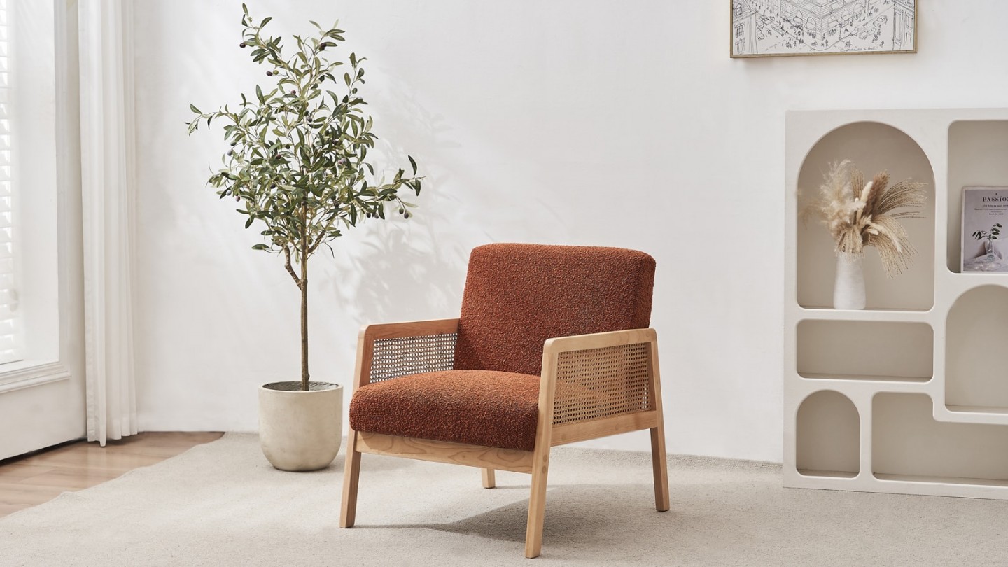 Fauteuil en cannage et tissu bouclé rouille - Mani