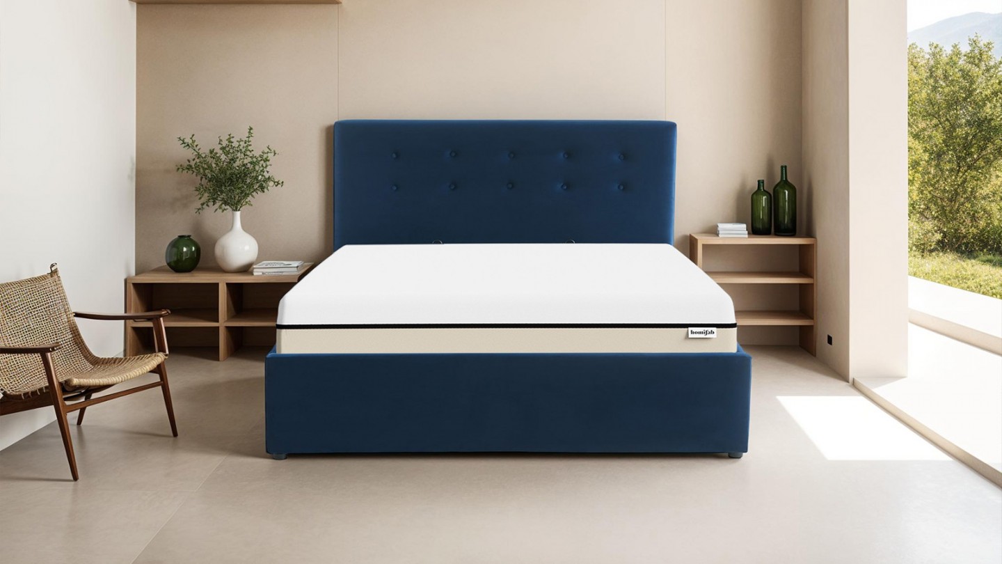 Ensemble lit coffre 140x190 en velours bleu foncé Tina + Matelas Hybride à ressorts ensachés et mémoire de forme - Spring Elite