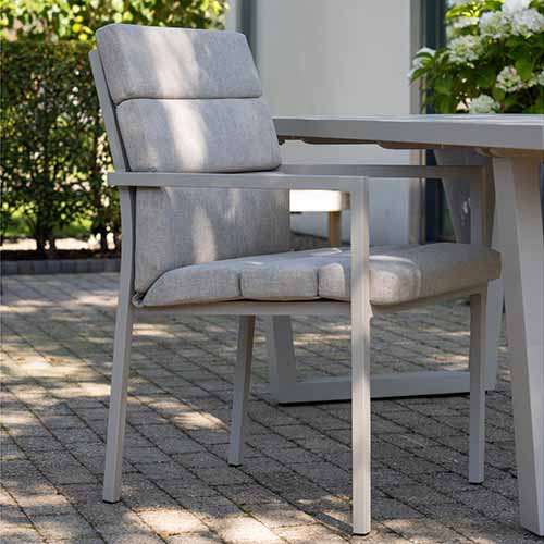 Chaise de jardin en aluminium couleur sable - North
