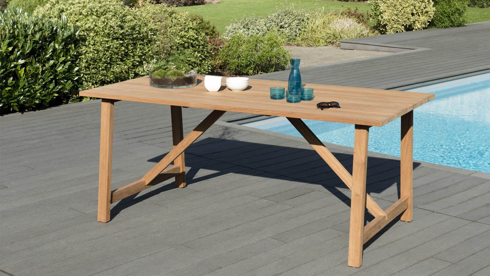 La table de jardin dont vous rêver pour votre jardin - Actualité